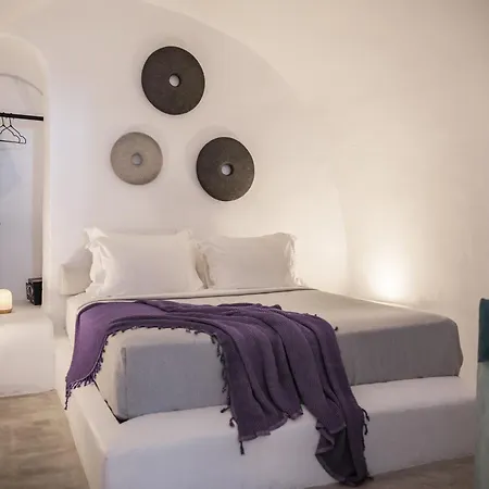Apartment Yposkafon Concept